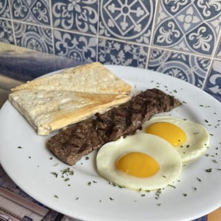 Bistec al Caballo